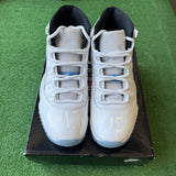 Jordan Legend Blue 11s Size 9.5