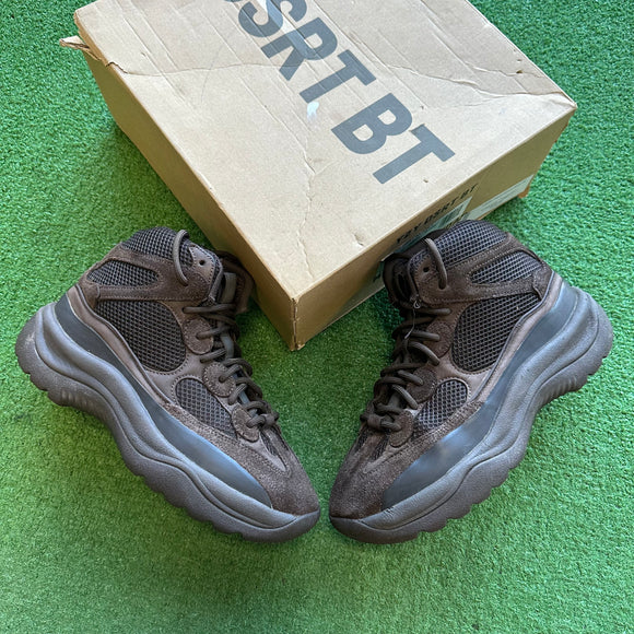 Yeezy Oil DSRT Boot Size 8.5