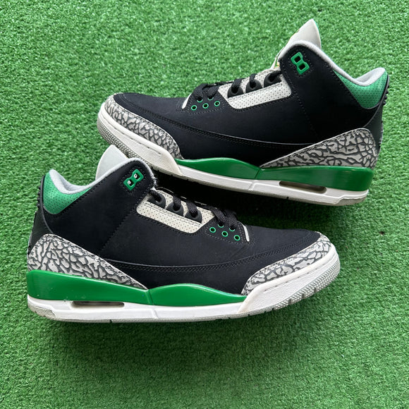 Jordan Pine Green 3s Size 9.5