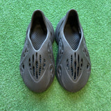 Yeezy Onyx FoamRunner Size 5