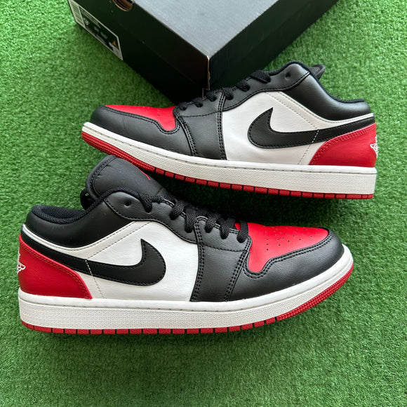 Jordan Bred Toe Low 1s Size 9.5