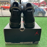 Jordan Cap And Gown 6s Size 10.5
