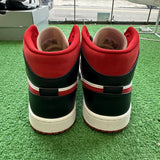 Jordan Gym Red Mid 1s Size 9.5