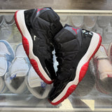 Jordan Bred 11s Size 10.5.