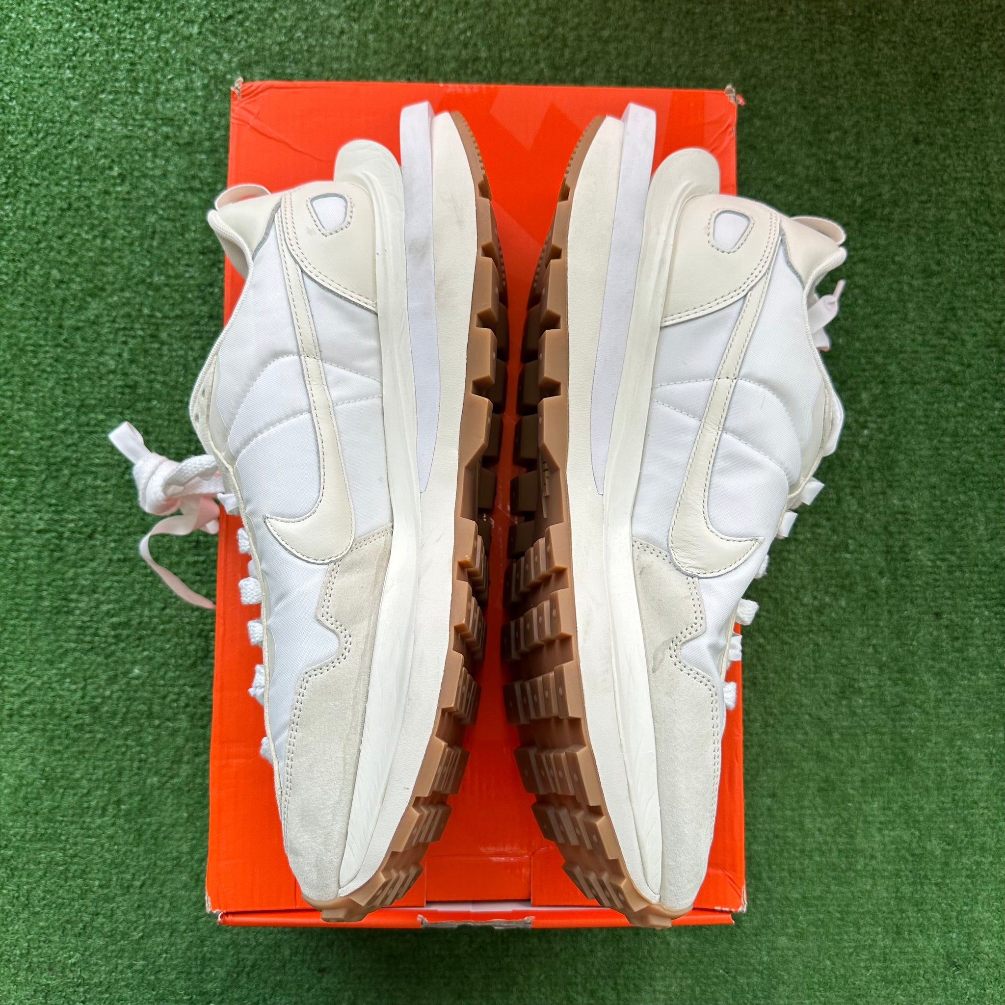 Nike Sail Gum Sacai Vaporwaffle Size 12 – My Cuzin Vintage