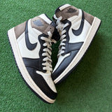 Jordan Mocha 1s (Missing Insoles) Size 8