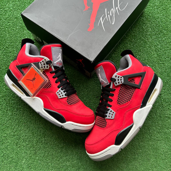 Jordan Toro Bravo 4s Size 9