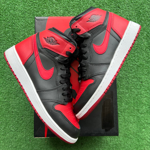 Jordan Bred Banned 1s Size 5.5Y