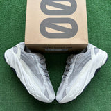 Yeezy Static 700 V2s Size 11.5