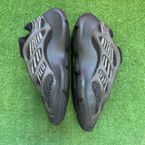 Yeezy Dark Glow 700 V3s Size 10