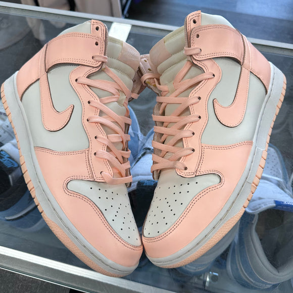 Nike Crimson Tint High Dunk Size 12W/10.5M