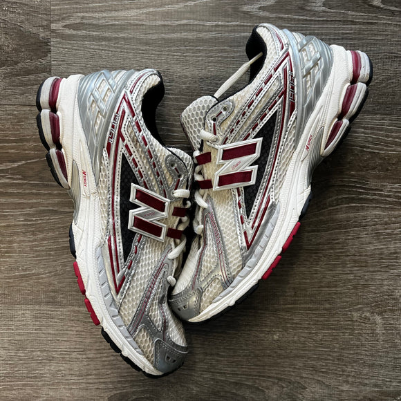 New Balance Maroon/Silver Size 10.5