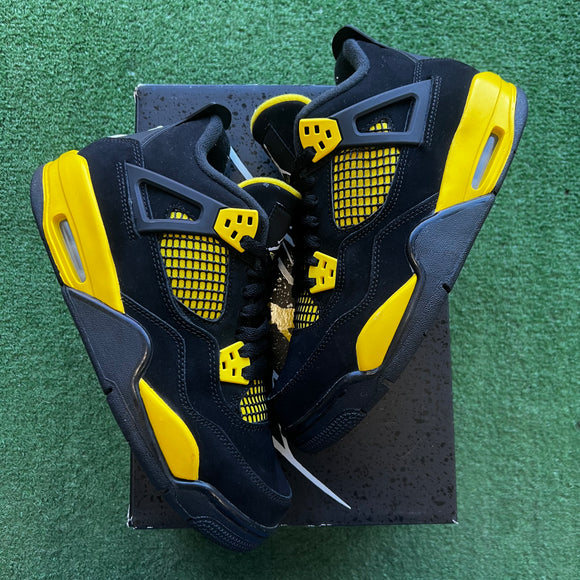 Jordan Thunder 4s Size 7Y