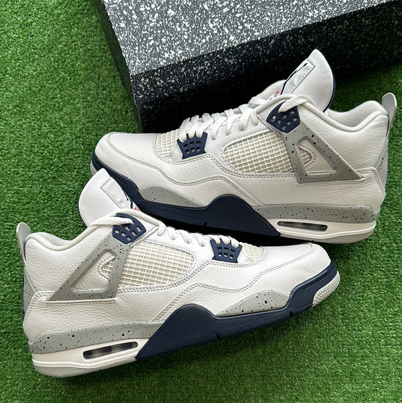 Jordan Midnight Navy 4s Size 13