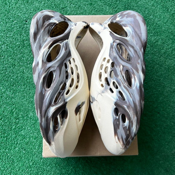 Yeezy MX Cream Clay Foam RNNR Size 10