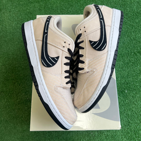 Nike Albino & Preto SB Low Dunk Size 9.5