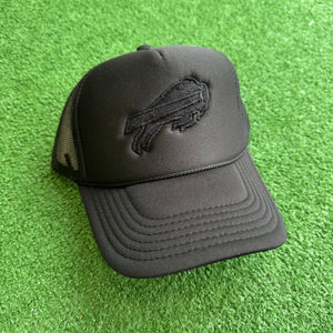 Black Out Buffalo Charging Trucker Hat