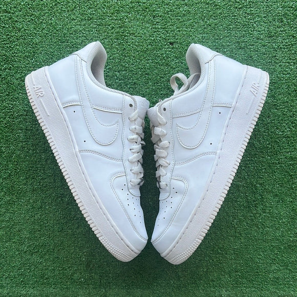 Nike White Air Force 1s Size 8