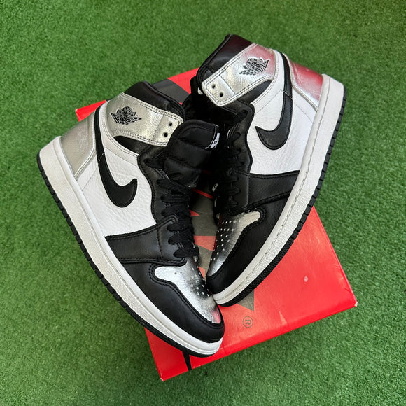 Jordan Silver Toe 1s Size 7W/5.5M