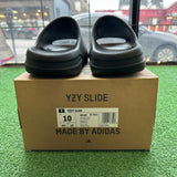 Yeezy Onyx Slides Size 10