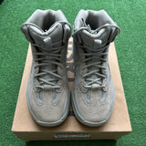 Yeezy Salt DSRT Boot Size 10.5