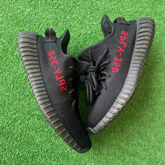 Yeezy Black Red 350 V2s Size 7.5