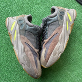 Yeezy Mauve 700s Size 10