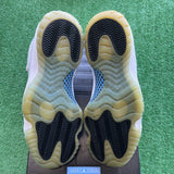 Jordan 2015 legend Blue 11s Size 10