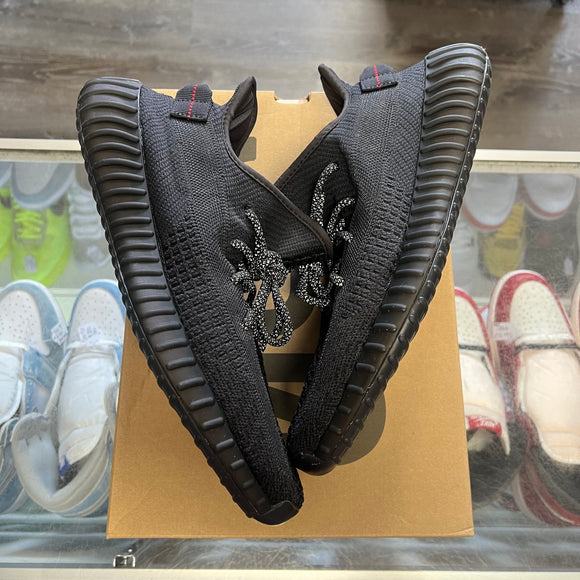 Yeezy Black 350 V2s Size 11