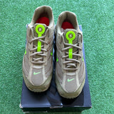 Nike Supreme Olive Shox Ride 2 SP  Size 10.5