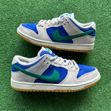 Nike Hyper Royal SB Low Dunks Size 6.5