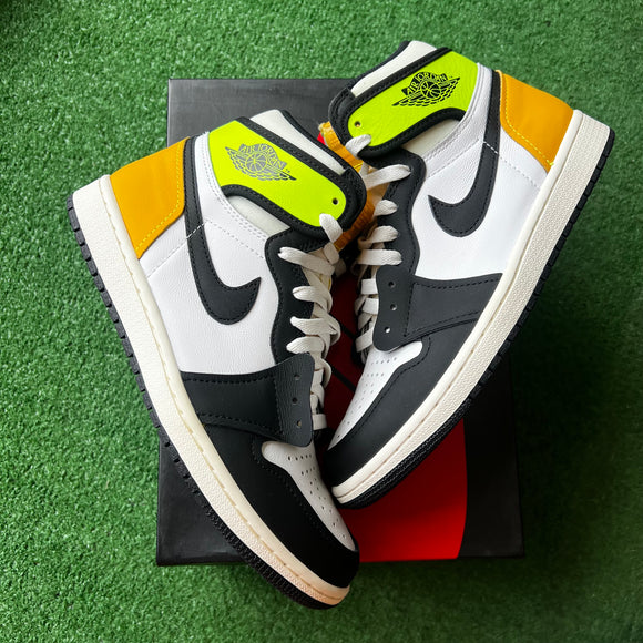 Jordan Volt 1s Size 8
