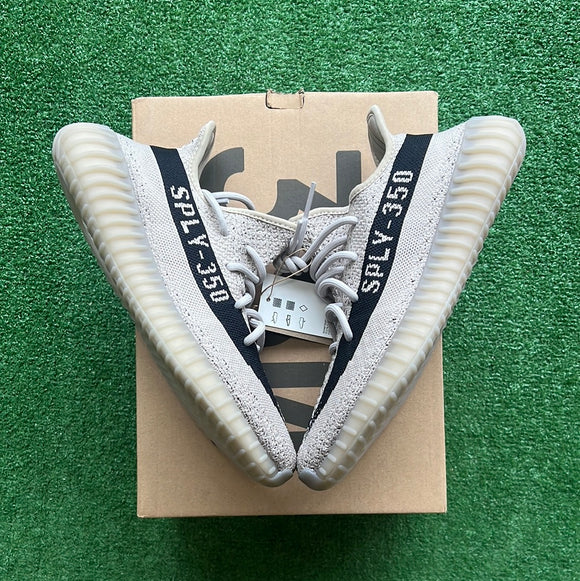 Yeezy Slate 350 V2s Size 8