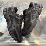 Nike Triple Black Vomero 5 Size 9.5