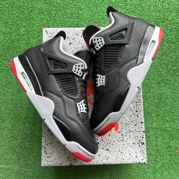 Jordan Reimagined Bred 4s Size 10