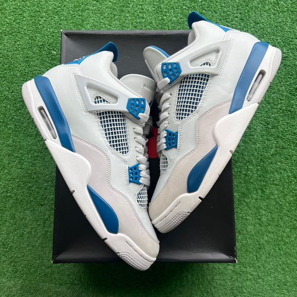 Jordan MilitaryBlue 4s Size 11.5