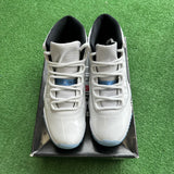 Jordan Legend Blue 11s Size 8.5