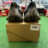 Yeezy MX Cinder Foam RNNR Size 7