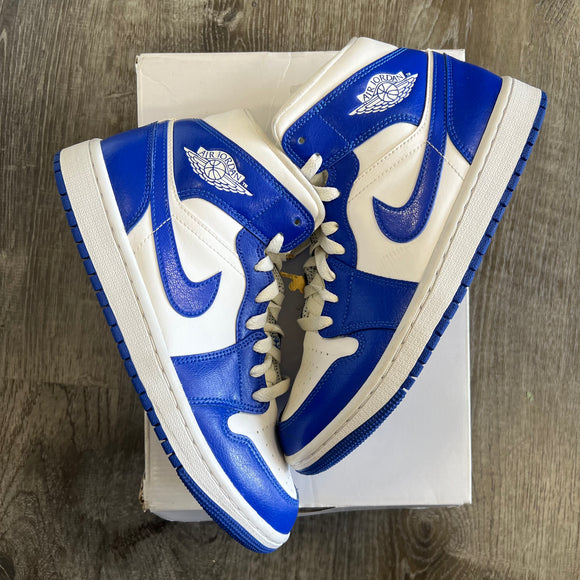 Jordan Kentucky Blue Mid 1s Size 9W/7.5M