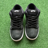 Nike Black Gum Bottom SB Low Dunks Size 7