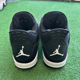 Jordan White Thunder 4s Size 9
