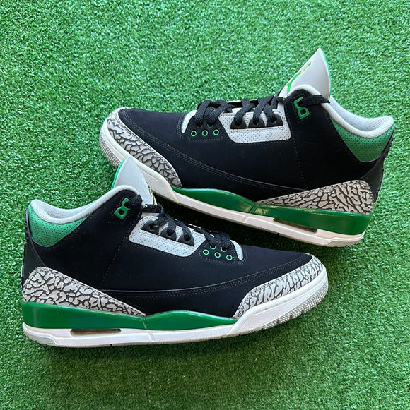 Jordan Pine Green 3s Size 10.5