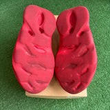 Yeezy Vermillion Foam RNNR Size 8