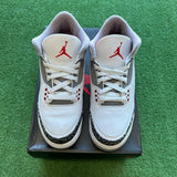 Jordan Fire Red 3s Size 5Y