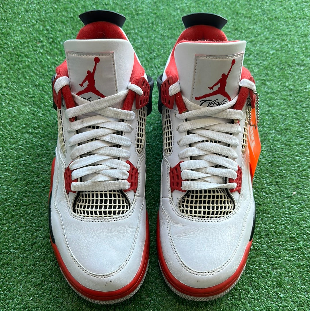 Jordan Fire Red 4s Size 8 â My Cuzin Vintage