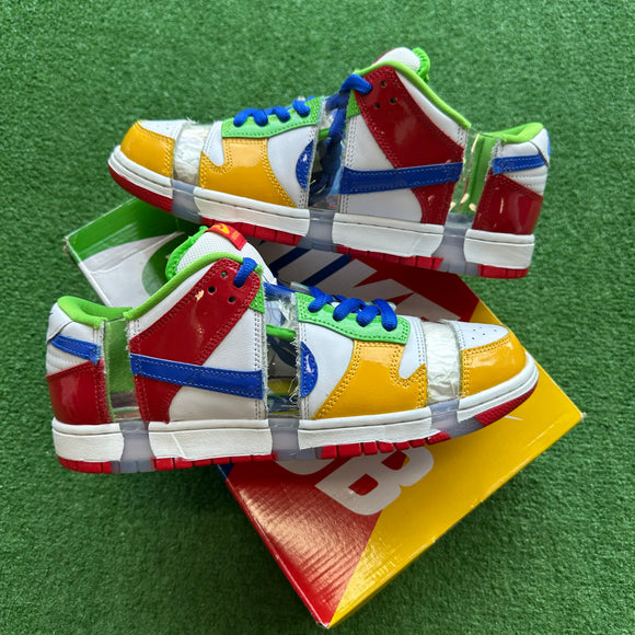 Nike Sandy Bodecker SB Low Dunks Size 10.5