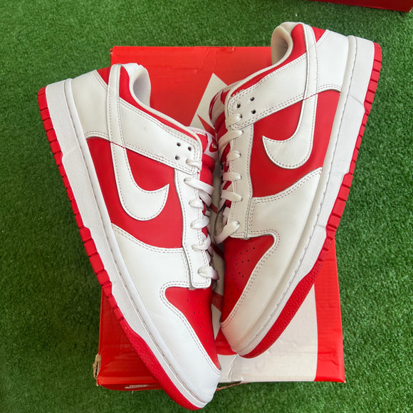 Nike Championship Red Low Dunks Size 13