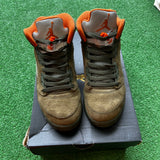 Jordan Olive 5s Size 5.5Y