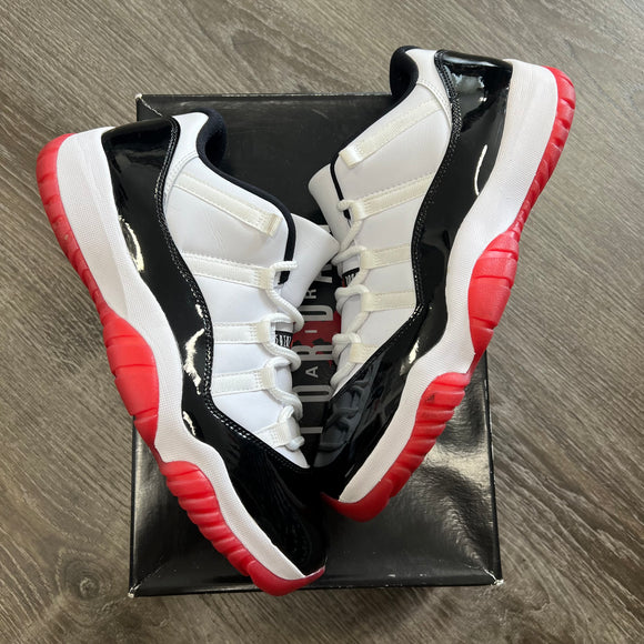 Jordan Concord Bred Low 11s. Size 11.5