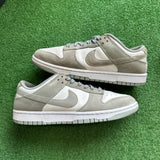 Nike White Light Pumice Low Dunk (Missing Insoles) Size 9.5